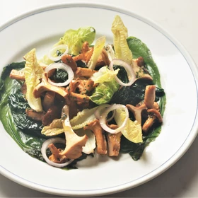 Salad of Girolles image