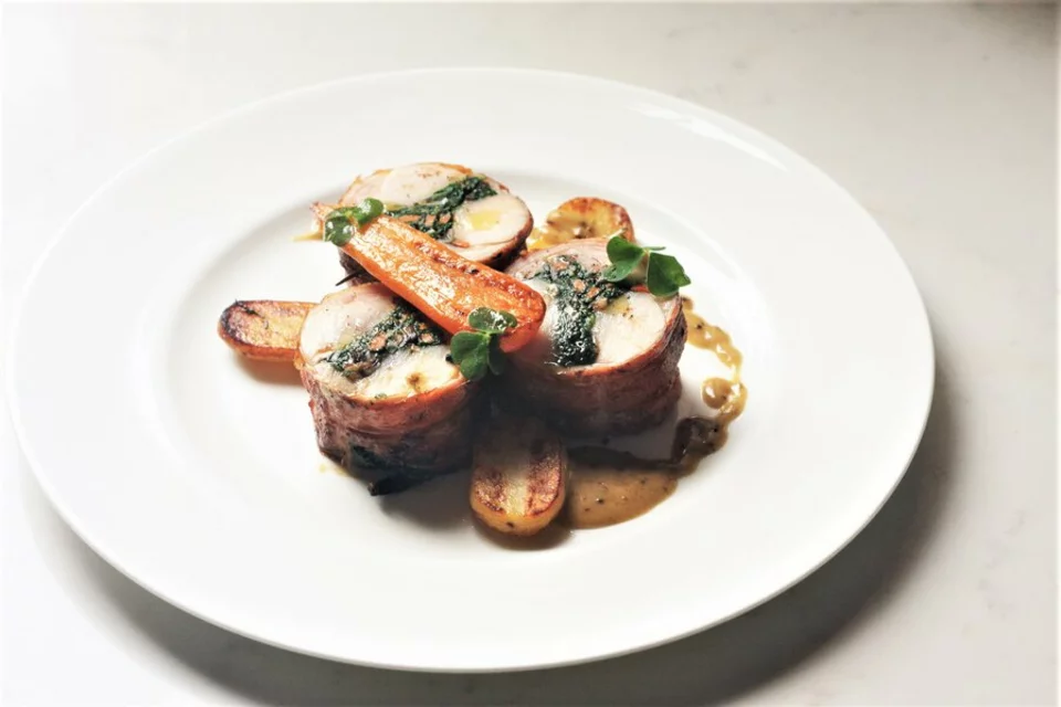 Hearty's Stuffed Rabbit Saddle image