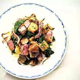 Lamb Chops with Spinach and Croutons image