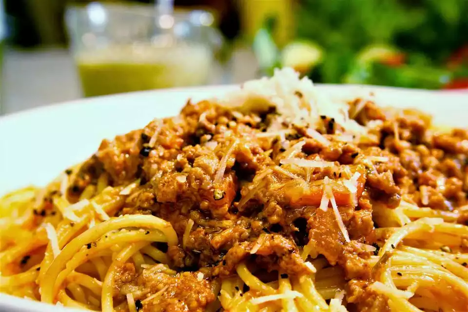 Spaghetti Bolognese image